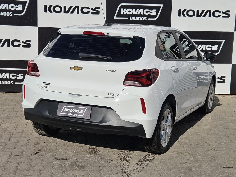 Chevrolet Onix Hb Ltz P2 Mt 2024 Usado  Usado en Kovacs Usados