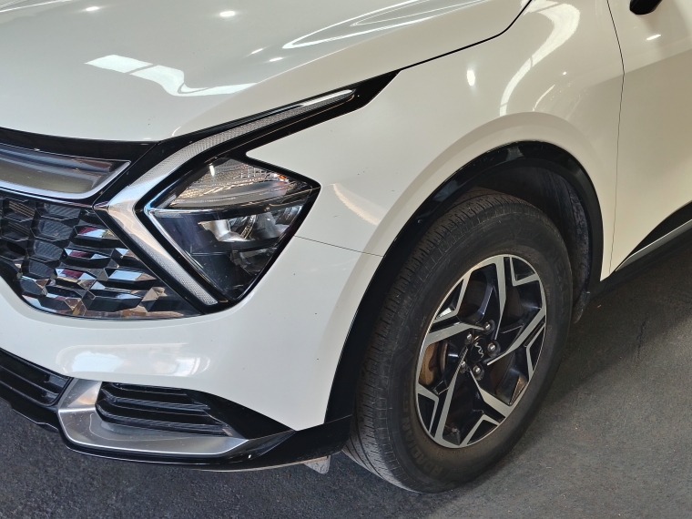 Kia Sportage Sportage Ex 2.0l 6mt Gsl 4x2 - 2185 2023 Usado en Rosselot Usados