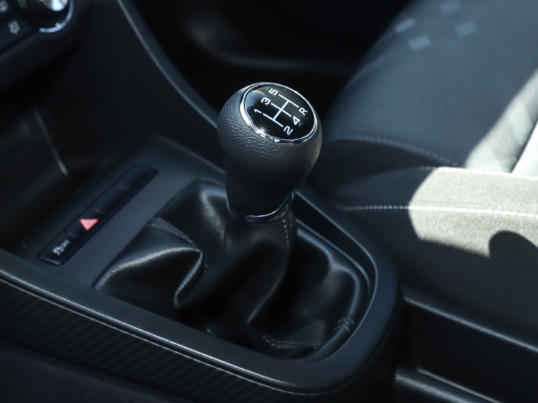 Mg 3 New  1.5 Mt Com 2024 Usado  Usado en Webautos.cl