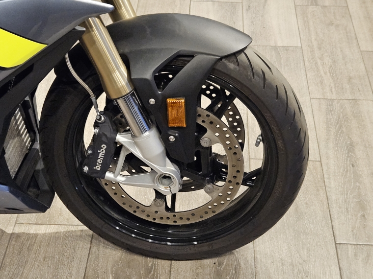 Bmw S 1000 r . 2024 Usado en BMW Premium Selection