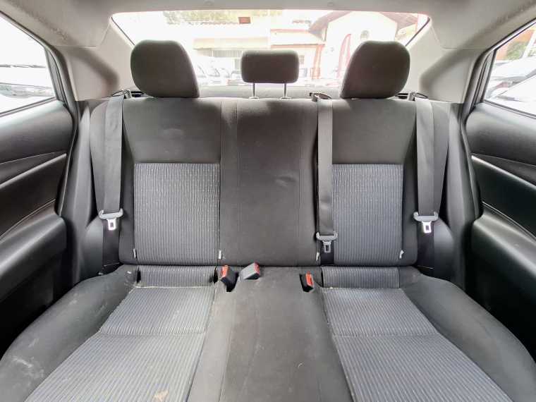 Toyota Yaris sedan Yaris Sedan Otto 1.5 2018 Usado en Rosselot Usados