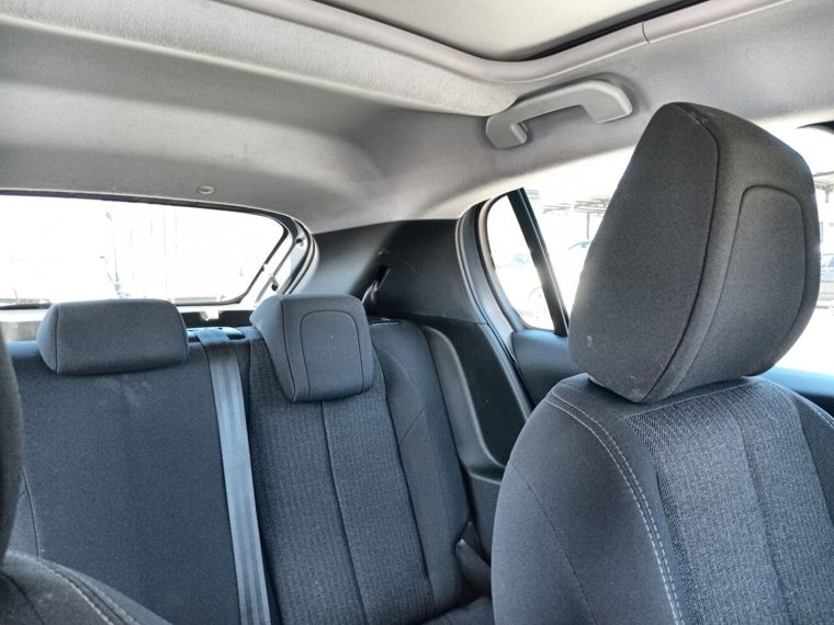 Peugeot 208 1.2 Puretech Allure Pack 100 Mt 5p 2023 Usado  Usado en Webautos.cl