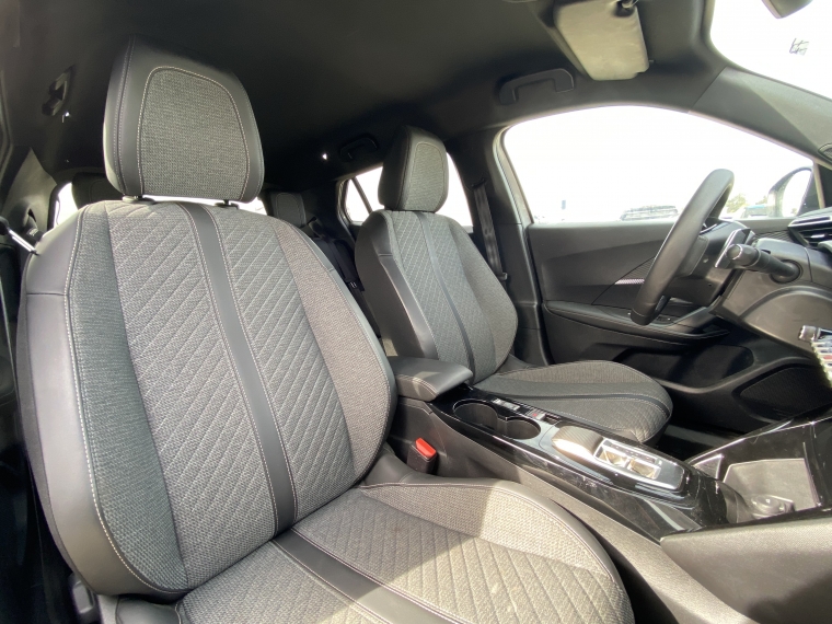 Peugeot 2008 2008 Allure 1.2 Aut 2024 Usado en Rosselot Usados