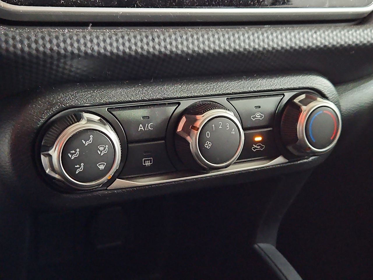 Nissan Kicks Kicks Sense 1.6 2024 Usado en Usados de Primera - Sergio Escobar