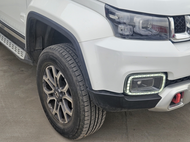 Baic Bj40 Bj40p Gdi 4x4 2.0t Aut 2024 Usado en Rosselot Usados