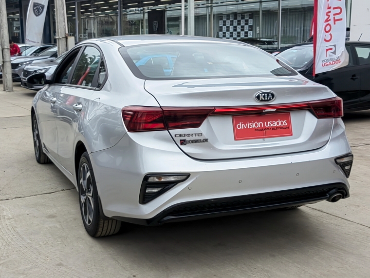 Kia Cerato Cerato Mpi 1.6 2020 Usado en Rosselot Usados