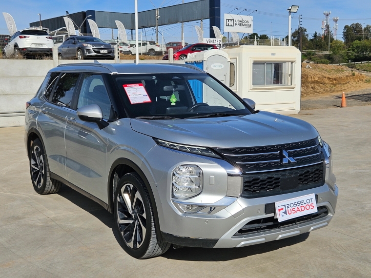 Mitsubishi New outlander Outlander Gls 4x4 2.5 At 2024 Usado en Rosselot Usados