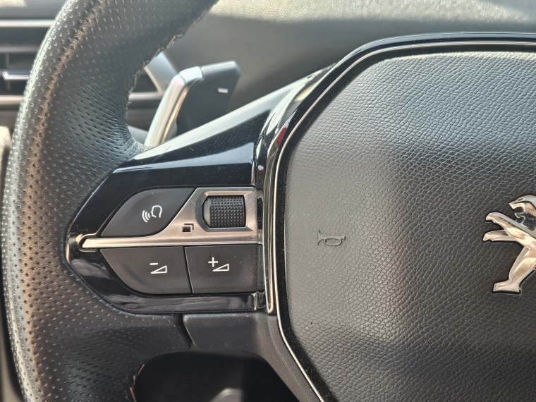 Peugeot 3008 hybrid 3008 Hybrid 300 4x4 1.6 Aut 2022 Usado en Rosselot Usados
