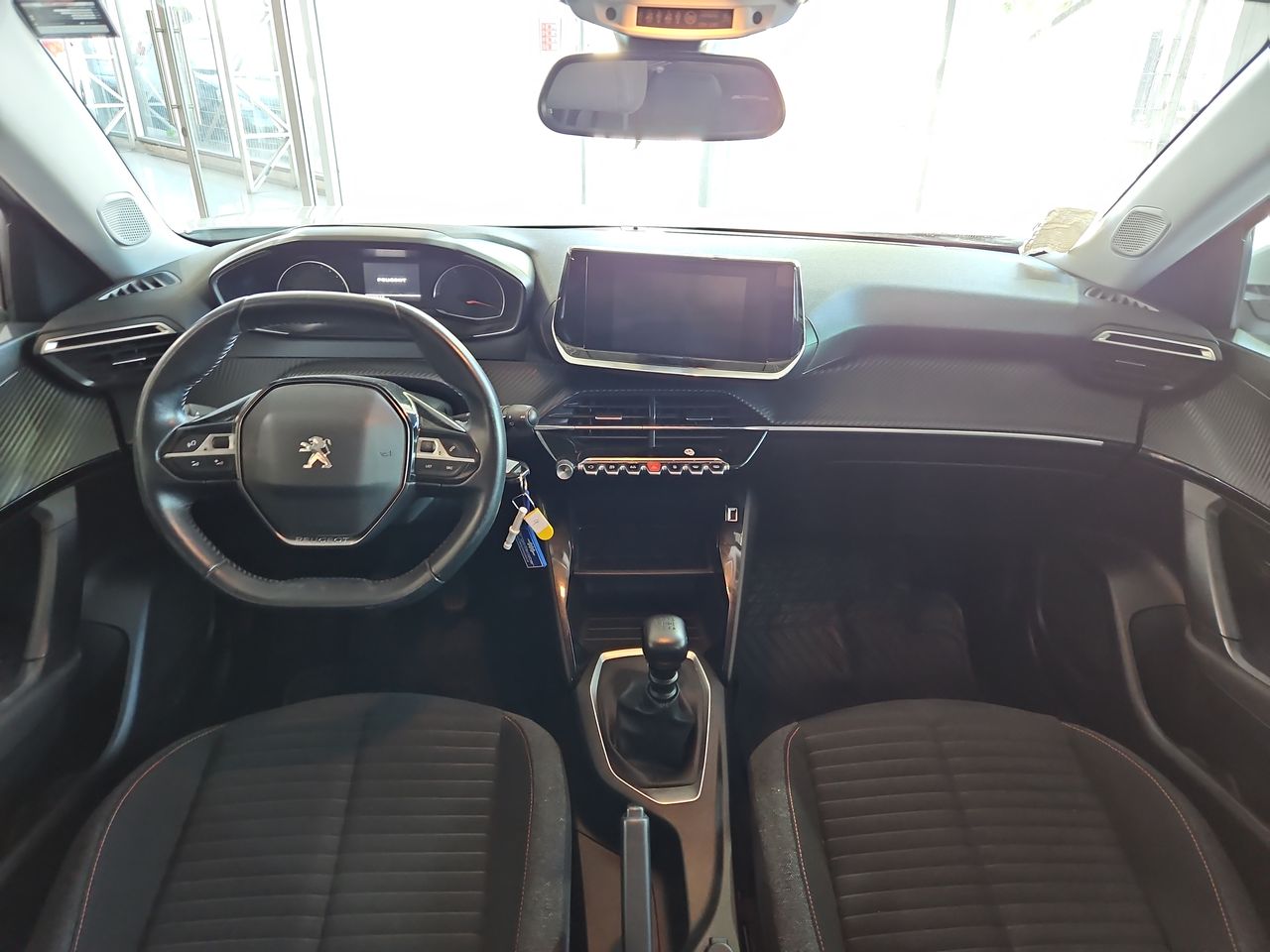 Peugeot 2008 2008 Active 1.2 2021 Usado en Usados de Primera - Sergio Escobar