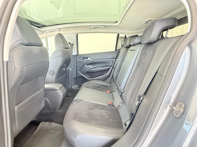 Peugeot 308 Feline Blue Hdi 1.6 2018 Usado en Automotriz Olea Flaño