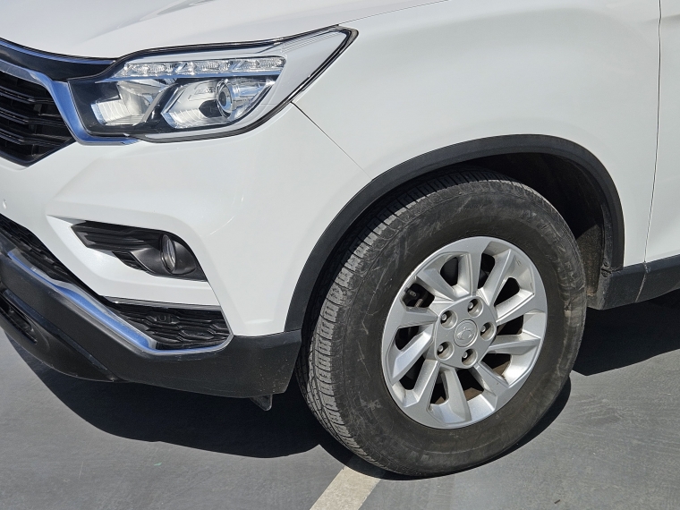 Ssangyong Rexton New Rexton 2.0 At 4x2 - Yrx111 Euro Vi 2019 Usado en Rosselot Usados