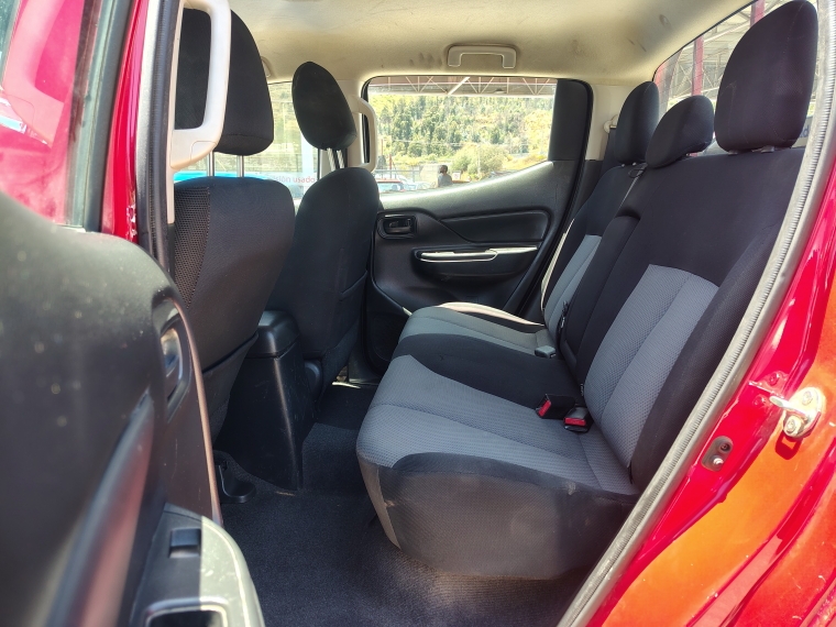 Mitsubishi L200 L200 Katana Cr 2.4 2023 Usado en Rosselot Usados