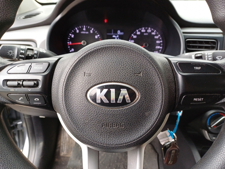 Kia Rio 4 Rio 4 Lx 1.4l 6mt Ac - 1888 2018 Usado en Rosselot Usados