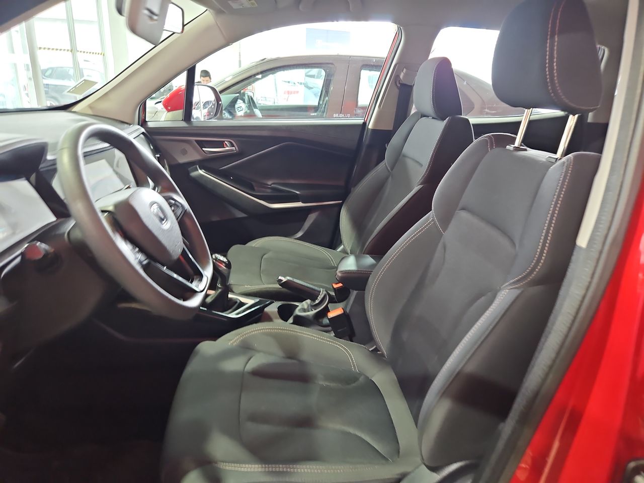 Changan Cs15 Cs15 Hb 4x2 1.5 2023 Usado en Usados de Primera - Sergio Escobar
