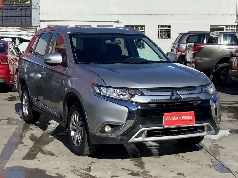 Mitsubishi Outlander Outlander 4x2 Mt 2.0 Ac 2021 Usado en Rosselot Usados