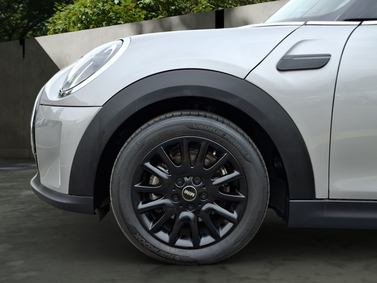 Mini Cooper 1.5 Essential At 2024 Usado  Usado en BMW Premium Selection
