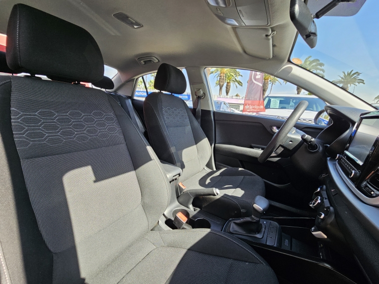 Kia Rio 4 Rio 4 2024 Usado  Usado en Kovacs Usados