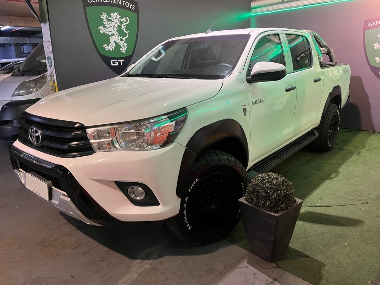 Toyota Hilux 2.4 4x2 2017  Usado en GT Autos