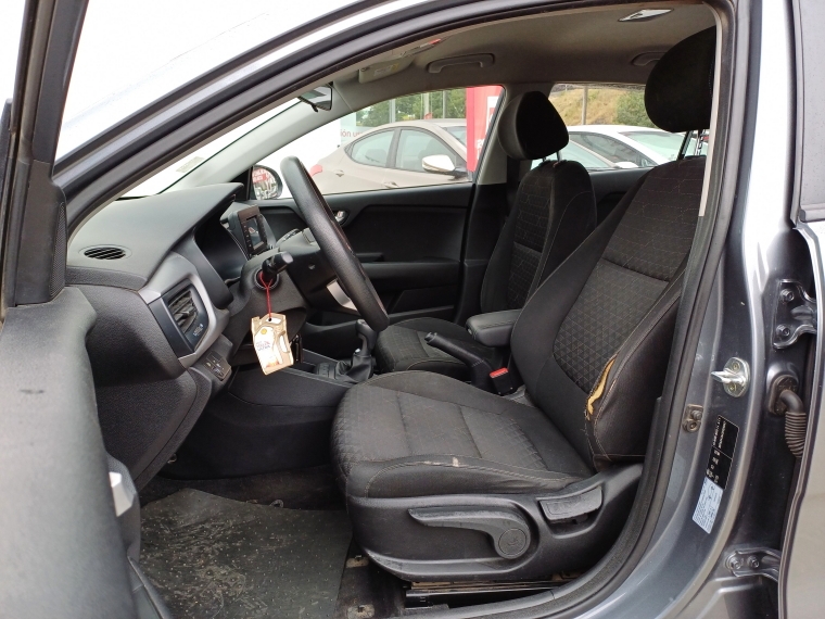 Kia Rio 4 Rio 4 Lx 1.4l 6mt Ac - 1888 2018 Usado en Rosselot Usados