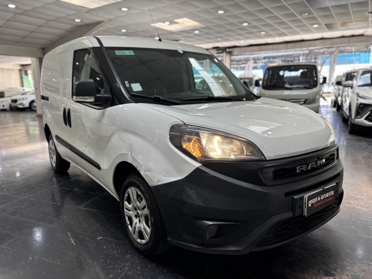 Ram Van 1000 Cargo 1.3l Dsl 5mt Ac 2021  Usado en Grass & Arueste