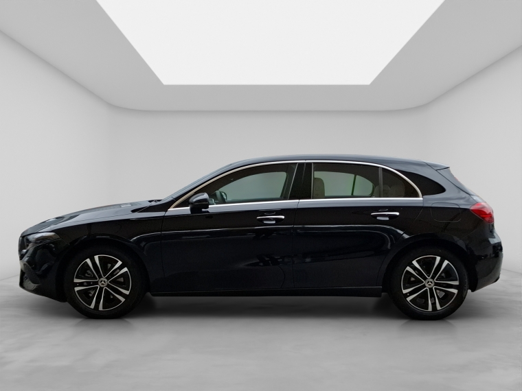 Mercedes benz A 200 Progressive Hb 1.3 Aut 2026 Usado  Usado en BMW Premium Selection