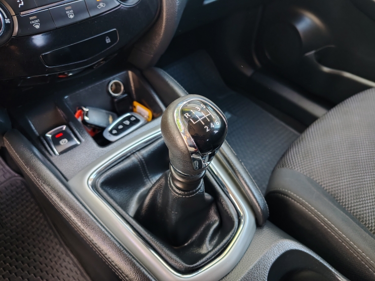 Nissan Qashqai 2.0 Advance Ac Mt 4x2 2018 Usado  Usado en Kovacs Usados