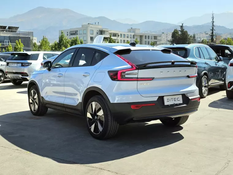 Volvo Ec40 P6 Recharge 2025 Usado Usado en Webautos.cl Volvo Ec40 P6 Recharge 2025 Usado Usado en Webautos.cl