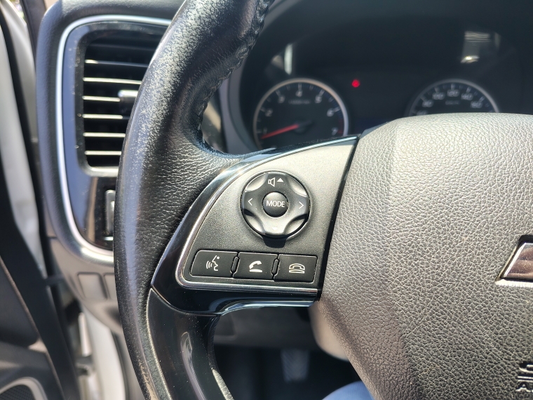 Mitsubishi Outlander Outlander 2.0 2019 Usado en Rosselot Usados