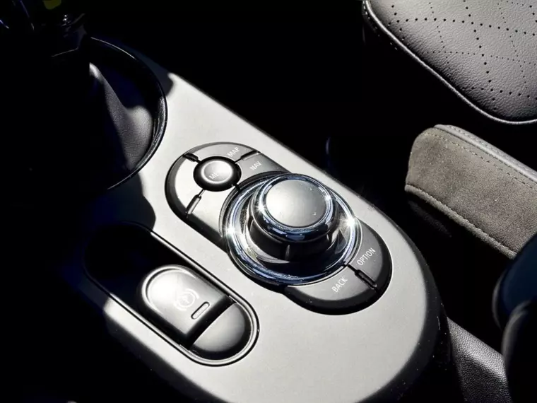 Mini Cooper Se 2024 Usado Usado en BMW Premium Selection Mini Cooper Se 2024 Usado Usado en BMW Premium Selection