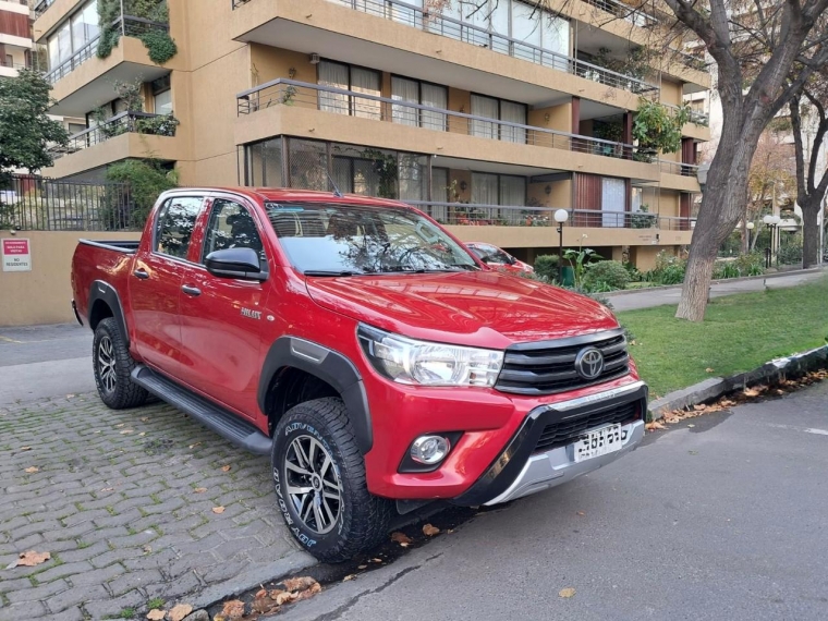 TOYOTA HILUX DX 4X2 2.4 - imagen 12