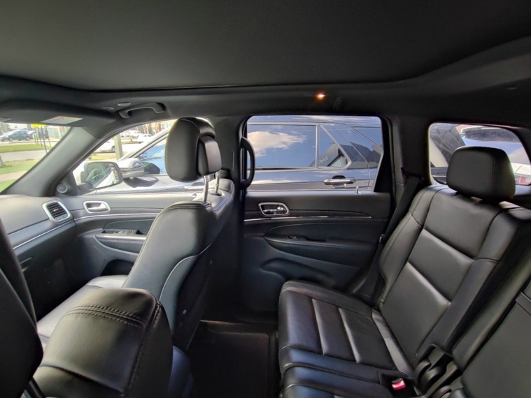 Jeep Grand cherokee 3.0 Limited Td Diesel 4x4 At 5p 2019 Usado  Usado en Webautos.cl