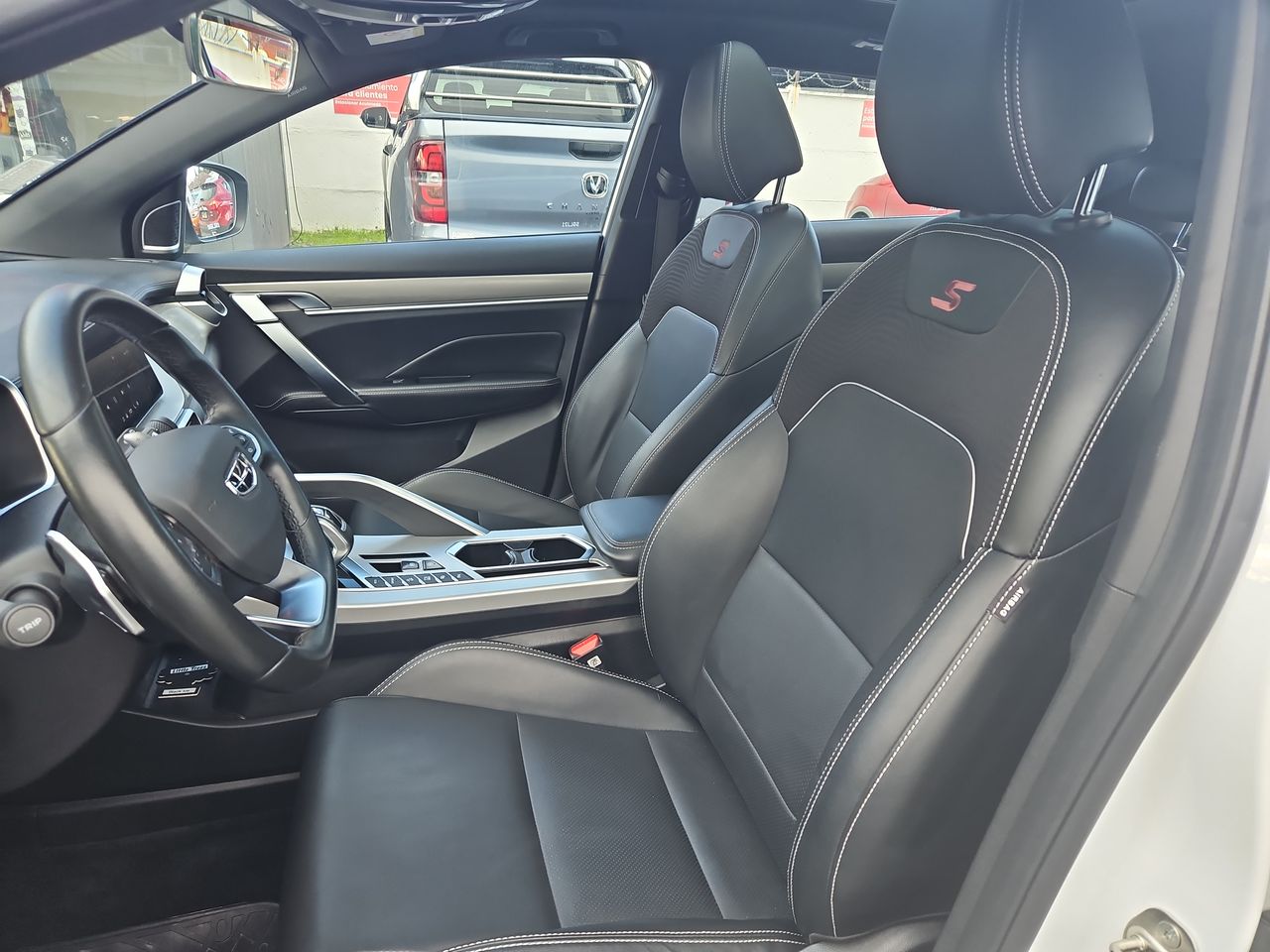 Geely Coolray Coolray 1.5 Aut 2023 Usado en Usados de Primera - Sergio Escobar