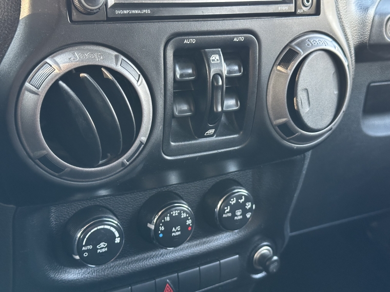 Jeep Wrangler Sport Unlimited 2013 Usado en Autoadvice Autos Usados
