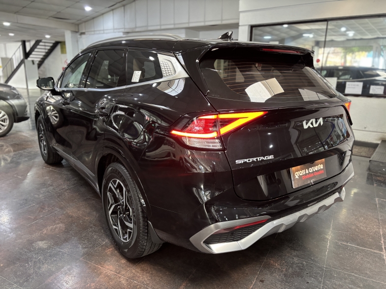 Kia Sportage Ex 2.0l Gsl 6mt 2wd 2022  Usado en Grass & Arueste