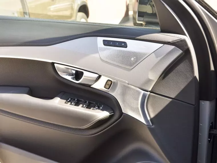 Volvo Xc90 T8 Awd Recharge Ultimate Dark 2025 Usado Usado en Webautos.cl Volvo Xc90 T8 Awd Recharge Ultimate Dark 2025 Usado Usado en Webautos.cl