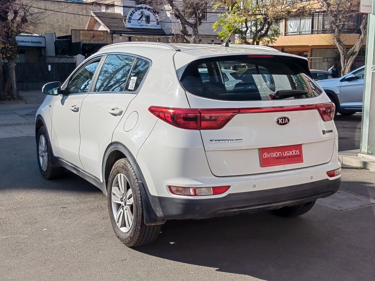 Kia Sportage Sportage Lx 2.0l Gsl 6mt 2wd 4x2 - 1798 2017 Usado en Rosselot Usados