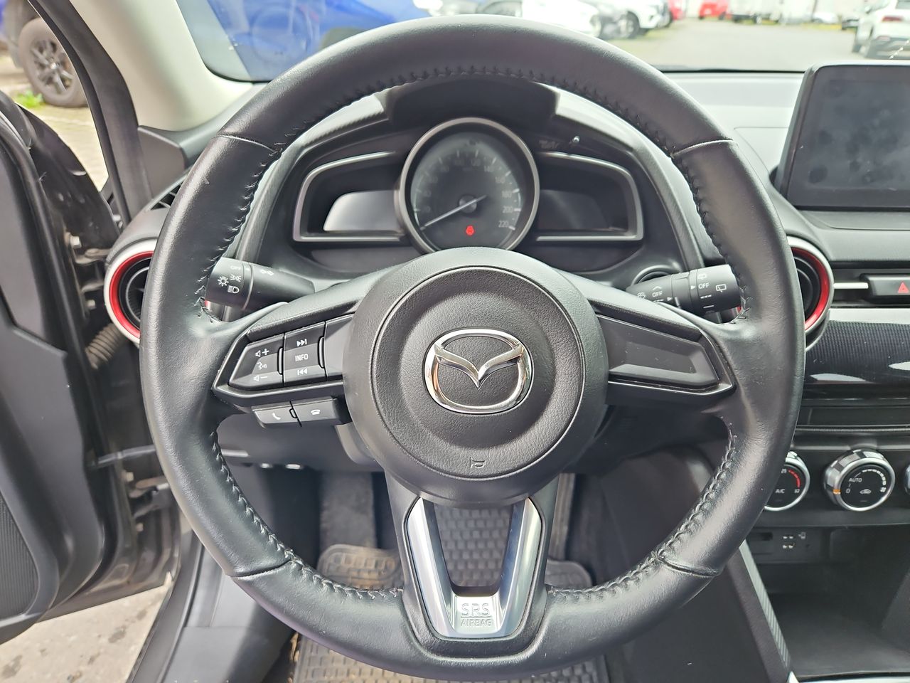 Mazda 2 2 Sport Hb 1.5  Aut. 2023 Usado  Usado en Webautos.cl