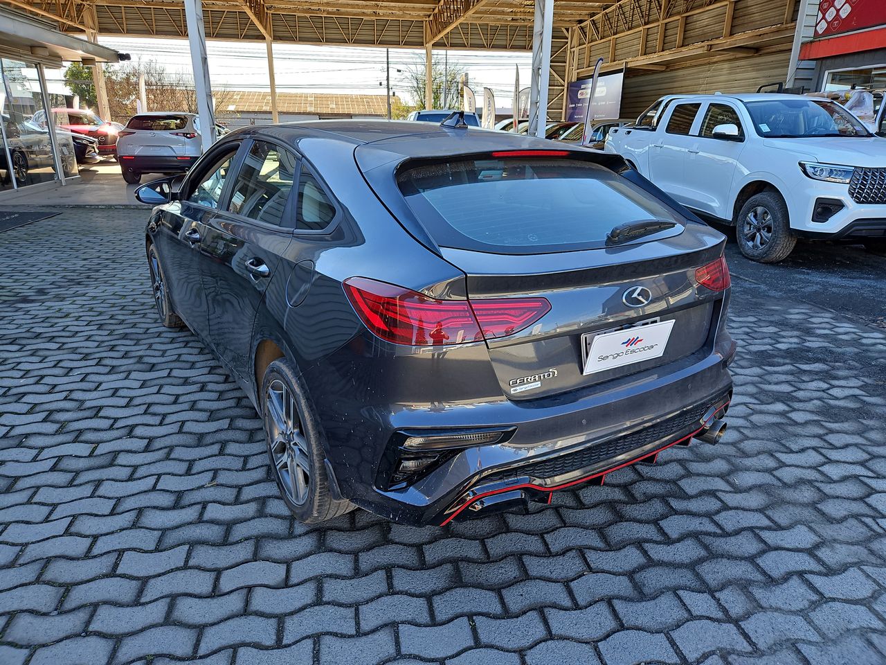 Kia Cerato 5 Cerato 5 Ex 1.6 Aut 2020 Usado en Usados de Primera - Sergio Escobar