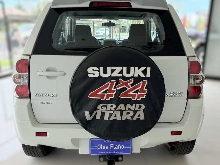 Suzuki Grand vitara Glx Sport 4x4 2.4 2013 Usado en Automotriz Olea Flaño