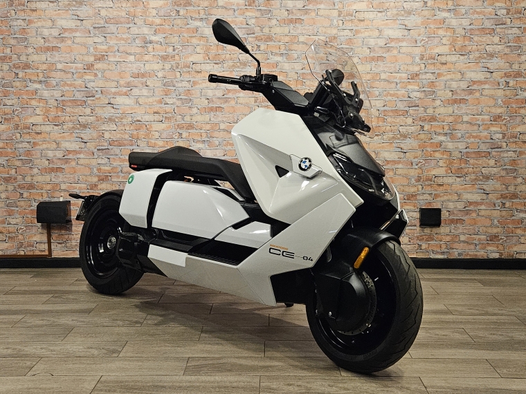 BMW CE 04 . 2024