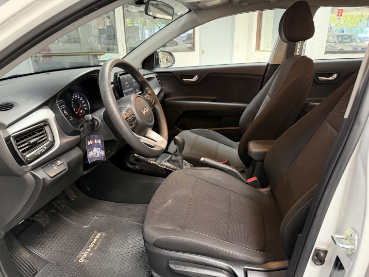 Kia Rio 4 Ex 1.4l 6mt Ci Full 2024  Usado en Grass & Arueste