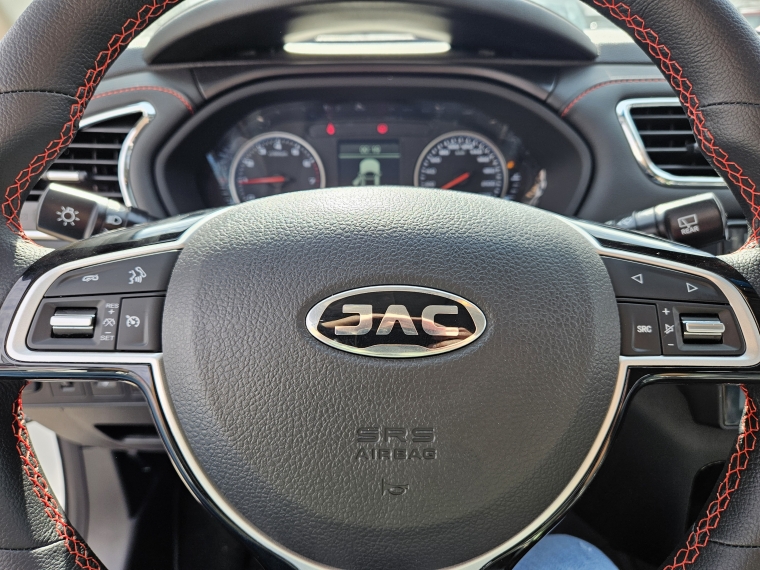 Jac Js2 Js2 Luxury 1.5 2025 Usado en Rosselot Usados
