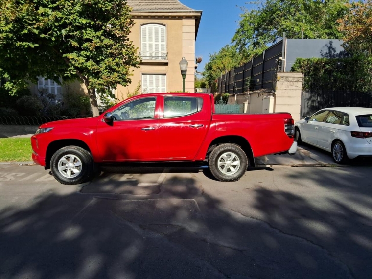 Mitsubishi L200 Katana Crt 4x4 2.4 2022 Usado  Usado en Webautos.cl
