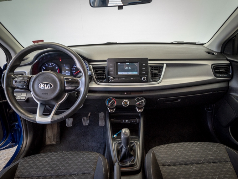 Kia Rio 4 1.4 Lx 4 6mt 2018 Usado  Usado en Pompeyo