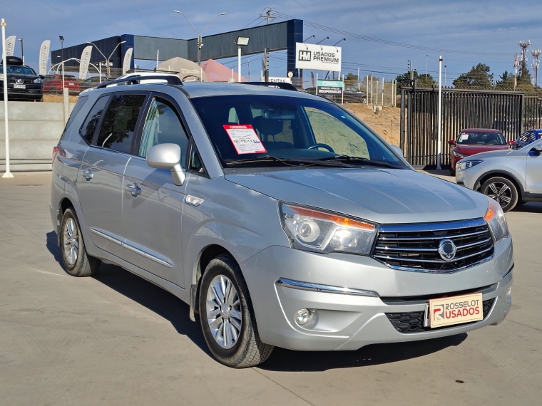 Ssangyong Stavic Stavic Full 2.2 2016 Usado en Rosselot Usados