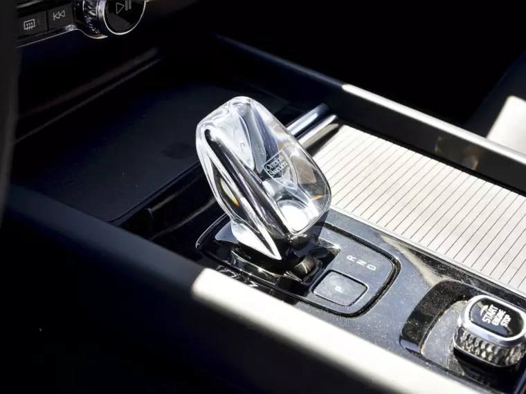 Volvo Xc60 2.0 Ii T8 Recharge Polestar Engineered At 4x4 Hibrido 2026 Usado  Usado en Webautos.cl