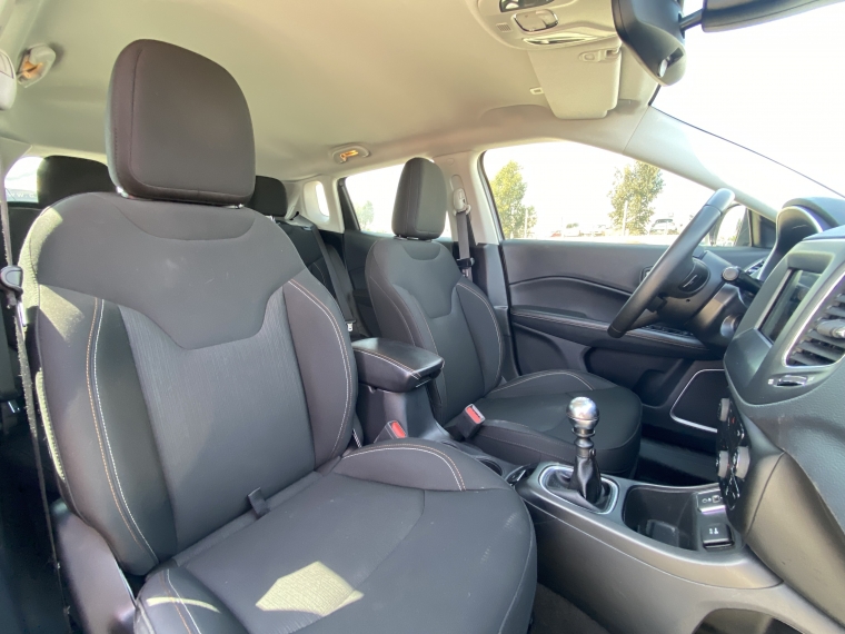 Jeep Compass Compass Sport 2.4 2021 Usado en Rosselot Usados