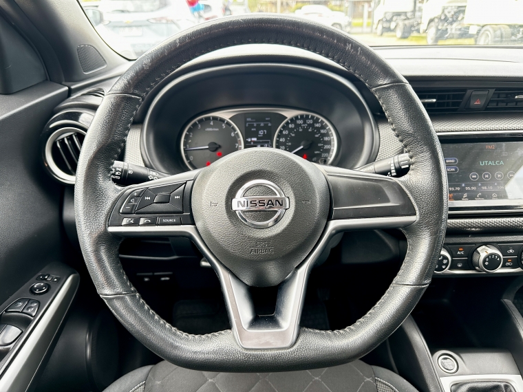 Nissan Kicks 1.6  Advance  Rock Edition  Mt 2020 Usado  Usado en Kovacs Usados