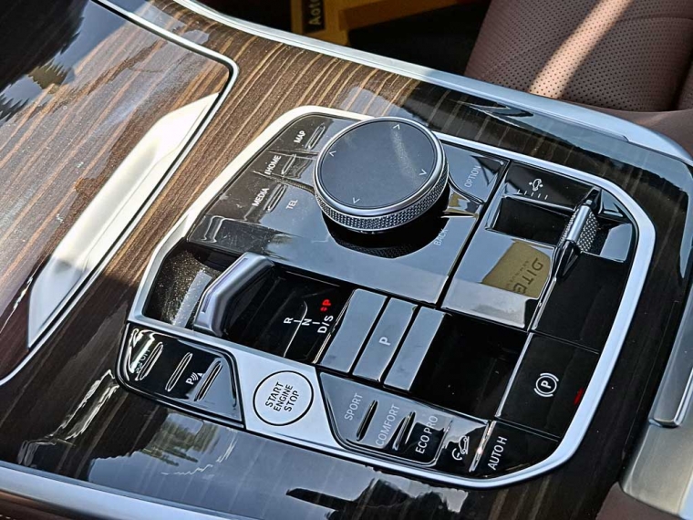 Bmw X7  Xdrive40d Pure Excellence 4x4 3.0 Aut 2024 Usado  Usado en BMW Premium Selection