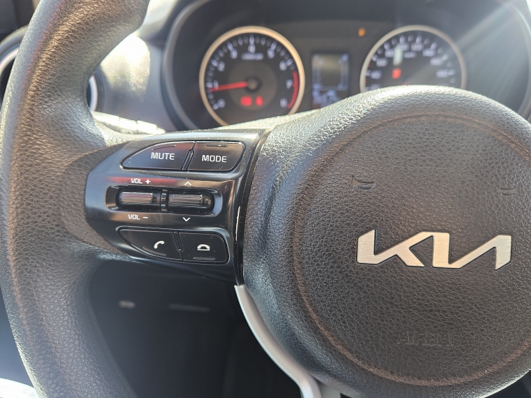 Kia Soluto Soluto Lx 1.4l 5mt G Ll Euro 6b - 2328 2024 Usado en Rosselot Usados